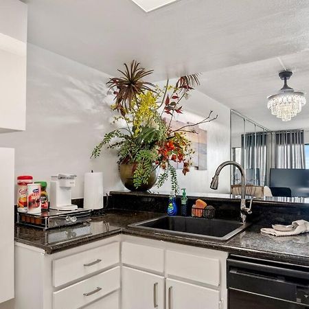 Bello Condominio Con Vista Al Mar, Jacuzzi Interno Galveston Kültér fotó